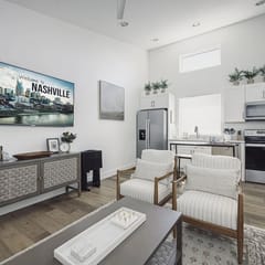 Urban-chic Nashville Retreat- Minutes to Broadway!