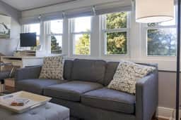 Charming Craftsman Home in Dickson | Pet Friendly - Image 3