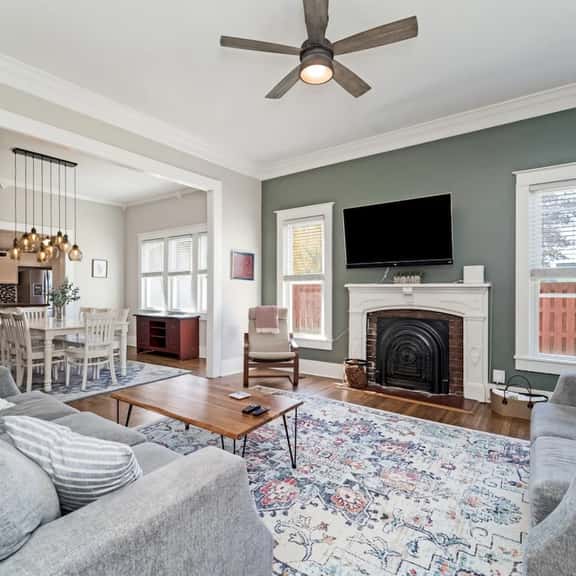 Charming Craftsman Home in Dickson | Pet Friendly - Image 1