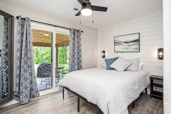 Chic & Cozy Home w/ Game Room & Firepit! - Image 5